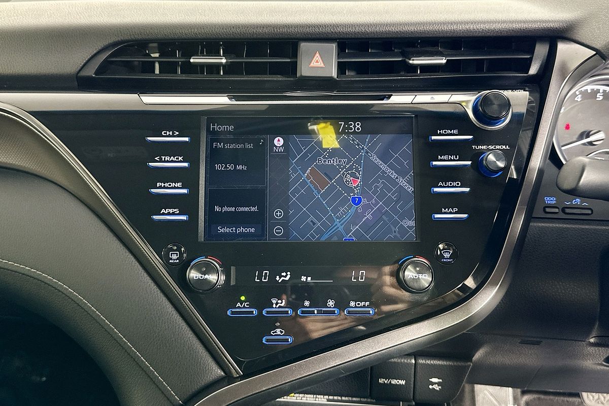 2020 Toyota CAMRY SX GSV70R