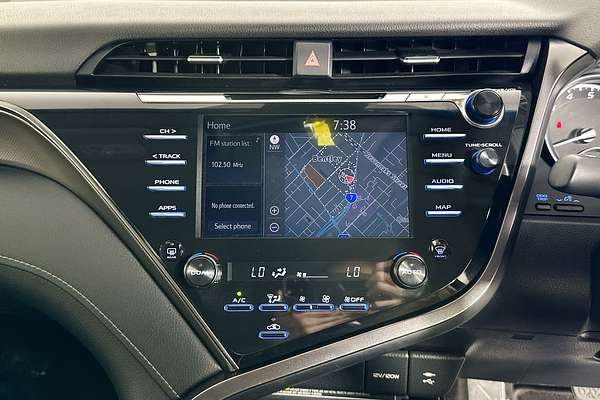 2020 Toyota CAMRY SX GSV70R