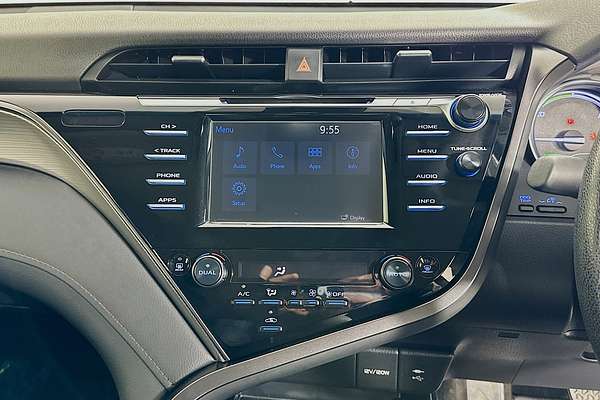 2019 Toyota CAMRY ASCENT HYBRID AXVH71R