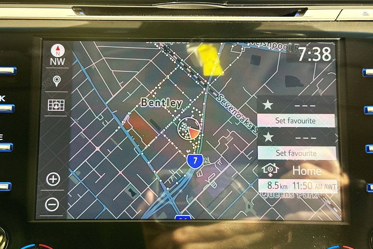 2020 Toyota CAMRY SX GSV70R