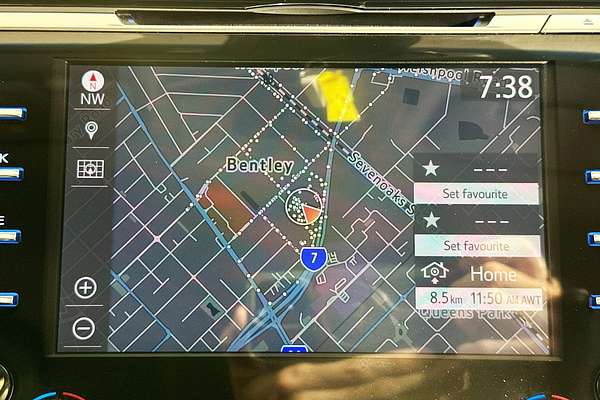 2020 Toyota CAMRY SX GSV70R