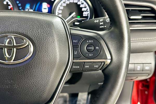 2020 Toyota CAMRY SX GSV70R