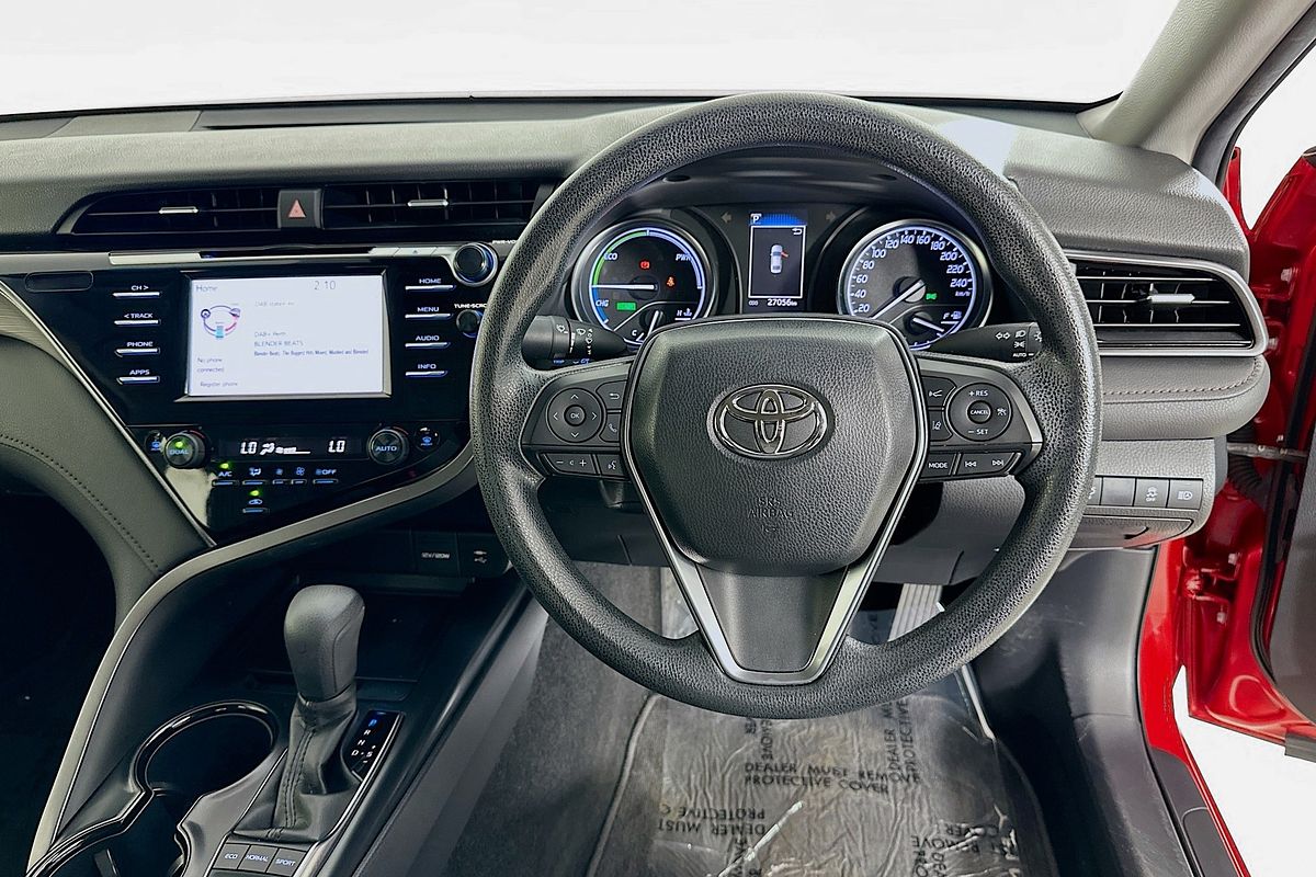 2020 Toyota CAMRY ASCENT HYBRID AXVH71R