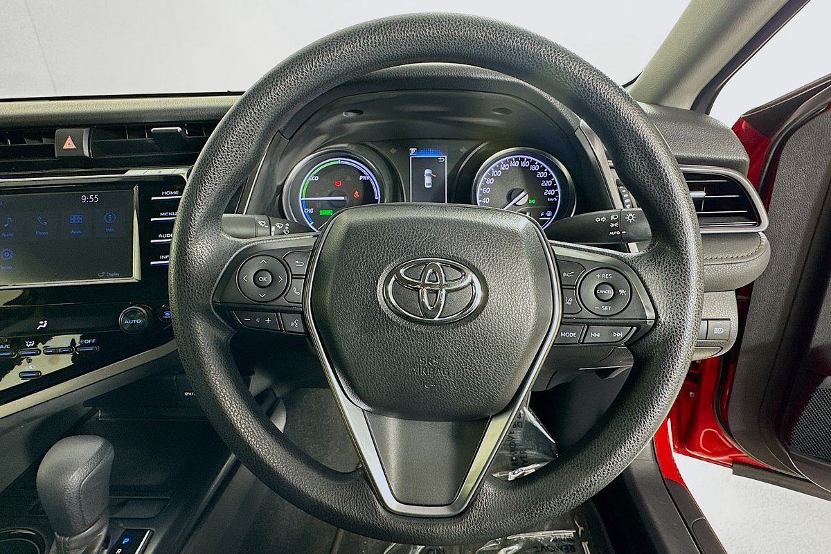 2019 Toyota CAMRY ASCENT HYBRID AXVH71R