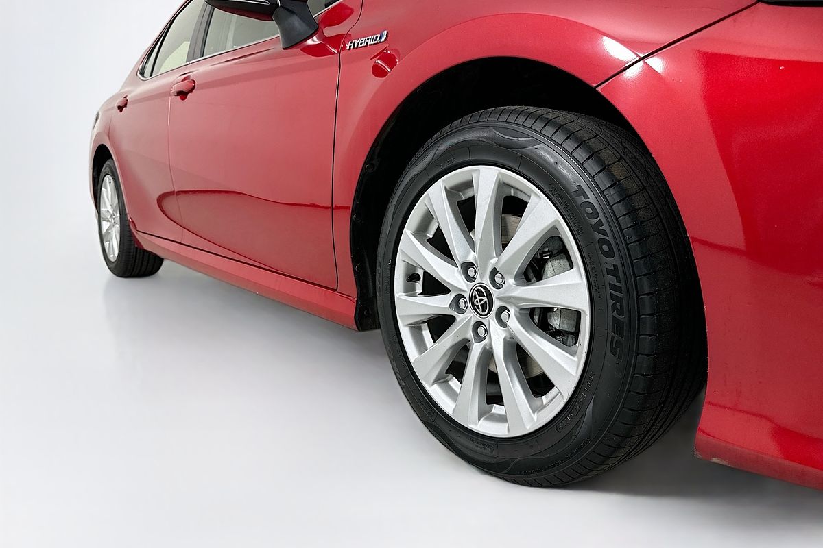 2019 Toyota CAMRY ASCENT HYBRID AXVH71R