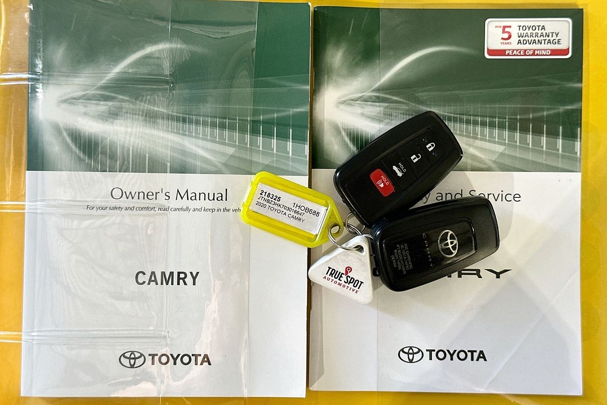 2020 Toyota CAMRY SX GSV70R