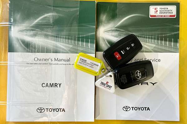 2020 Toyota CAMRY SX GSV70R