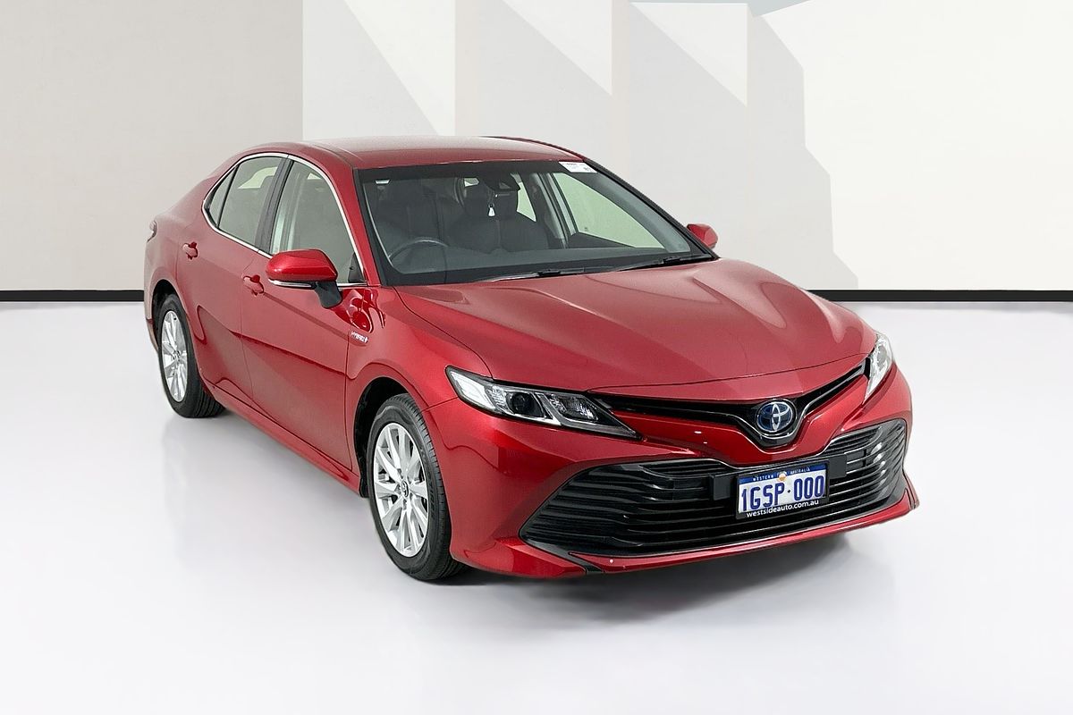 2019 Toyota CAMRY ASCENT HYBRID AXVH71R