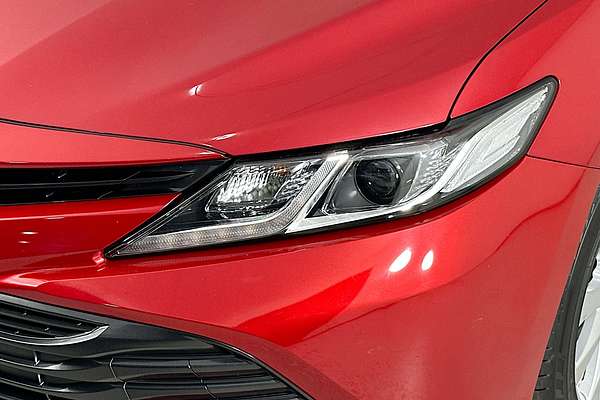 2020 Toyota CAMRY ASCENT HYBRID AXVH71R