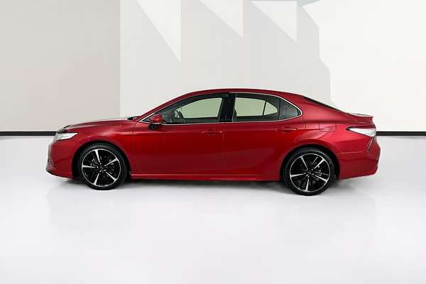 2020 Toyota CAMRY SX GSV70R