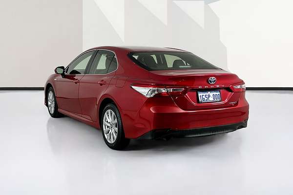 2019 Toyota CAMRY ASCENT HYBRID AXVH71R