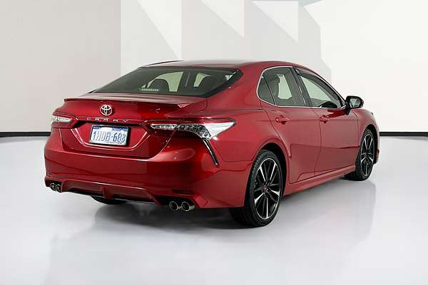 2020 Toyota CAMRY SX GSV70R