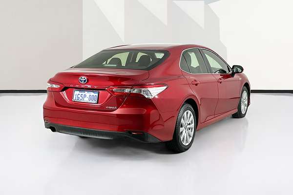 2019 Toyota CAMRY ASCENT HYBRID AXVH71R