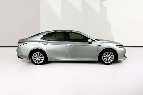 2020 Toyota CAMRY ASCENT HYBRID AXVH71R