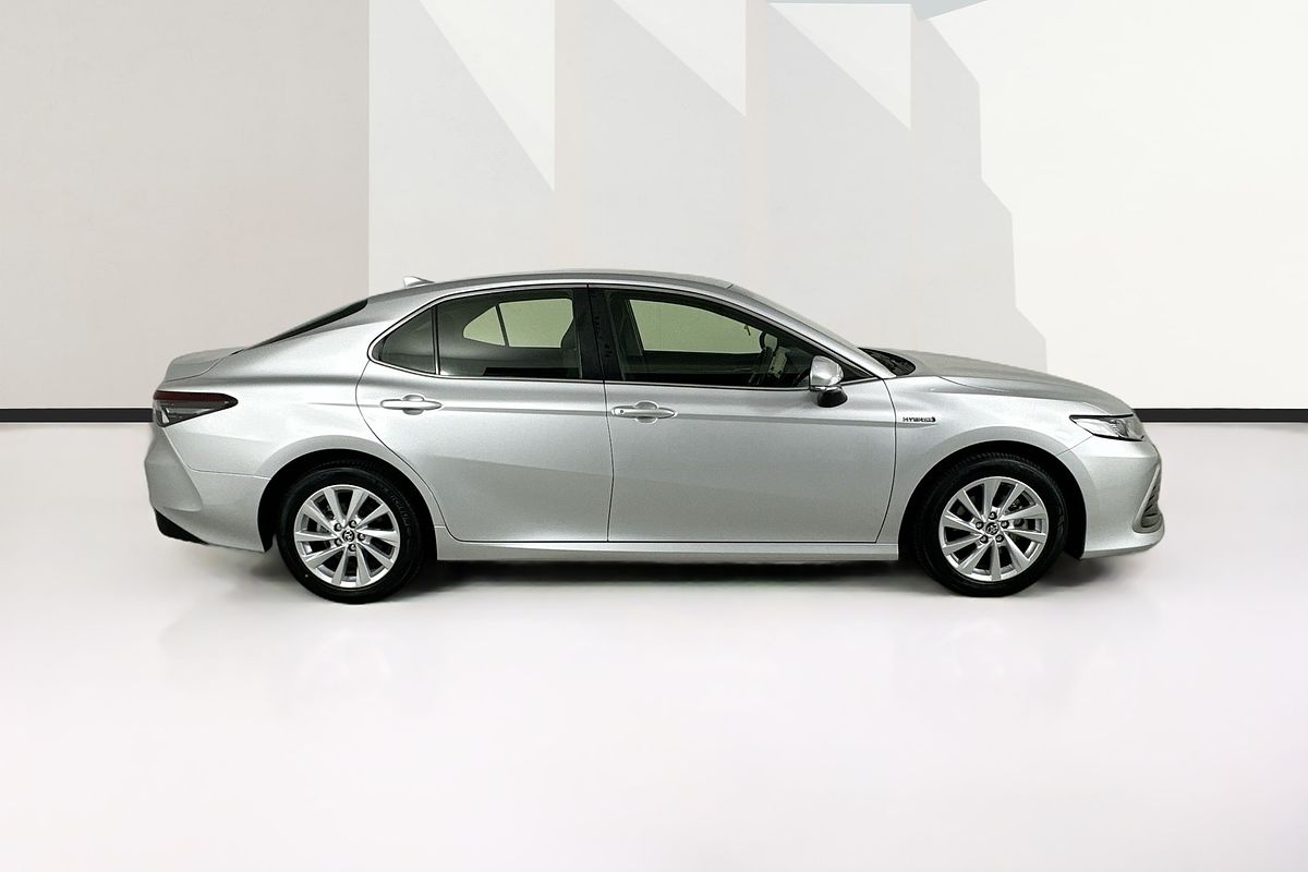 2022 Toyota CAMRY ASCENT HYBRID AXHV70R