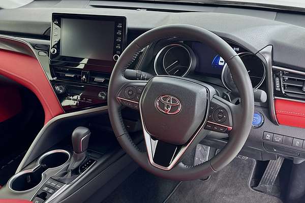 2024 Toyota CAMRY SX HYBRID AXVH70R