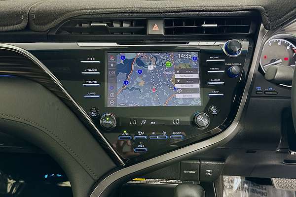 2017 Toyota CAMRY SL ASV70R