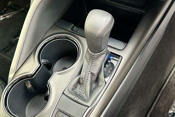 2024 Toyota Camry ASCENT AXVA70R