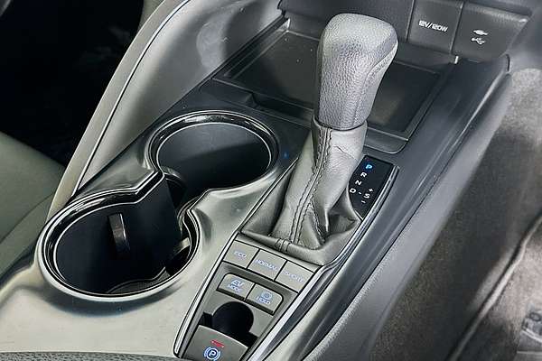 2021 Toyota CAMRY ASCENT HYBRID AXVH70R