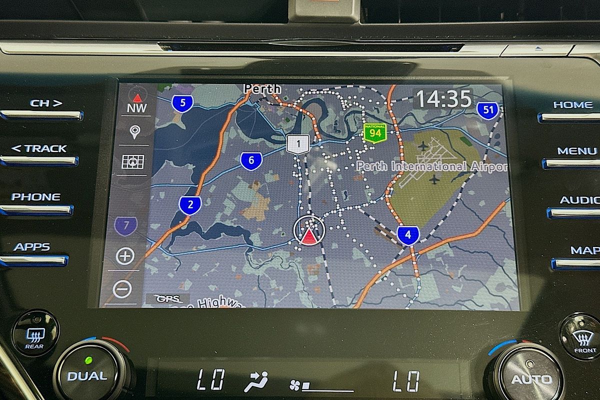 2017 Toyota CAMRY SL ASV70R