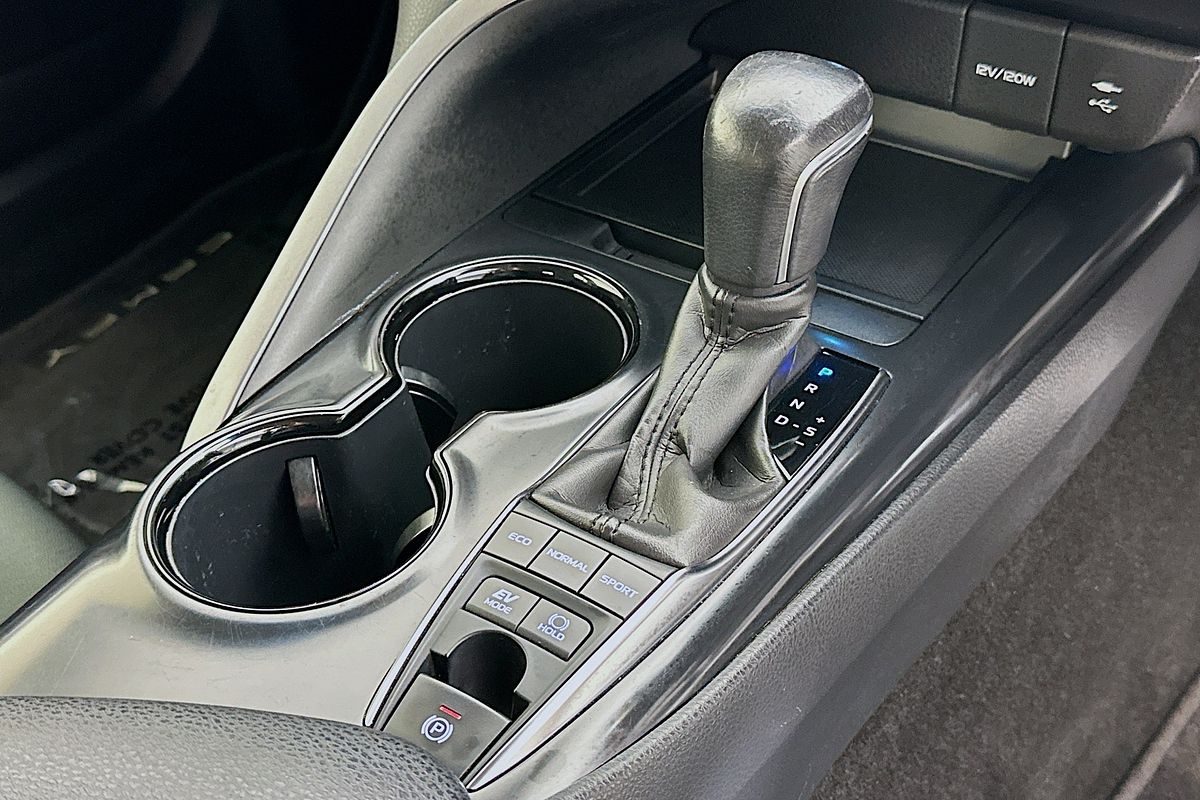 2019 Toyota CAMRY ASCENT SPORT HYBRID AXVH71R MY19