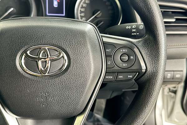 2020 Toyota CAMRY ASCENT HYBRID AXVH71R