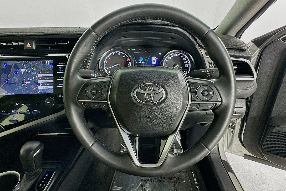 2017 Toyota CAMRY SL ASV70R