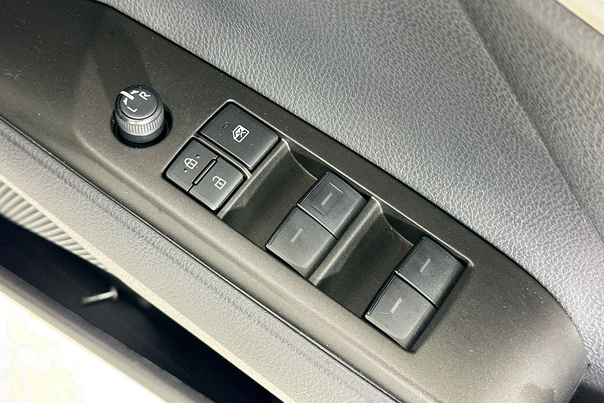 2024 Toyota Camry ASCENT AXVA70R