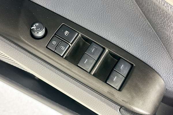 2022 Toyota CAMRY ASCENT HYBRID AXHV70R