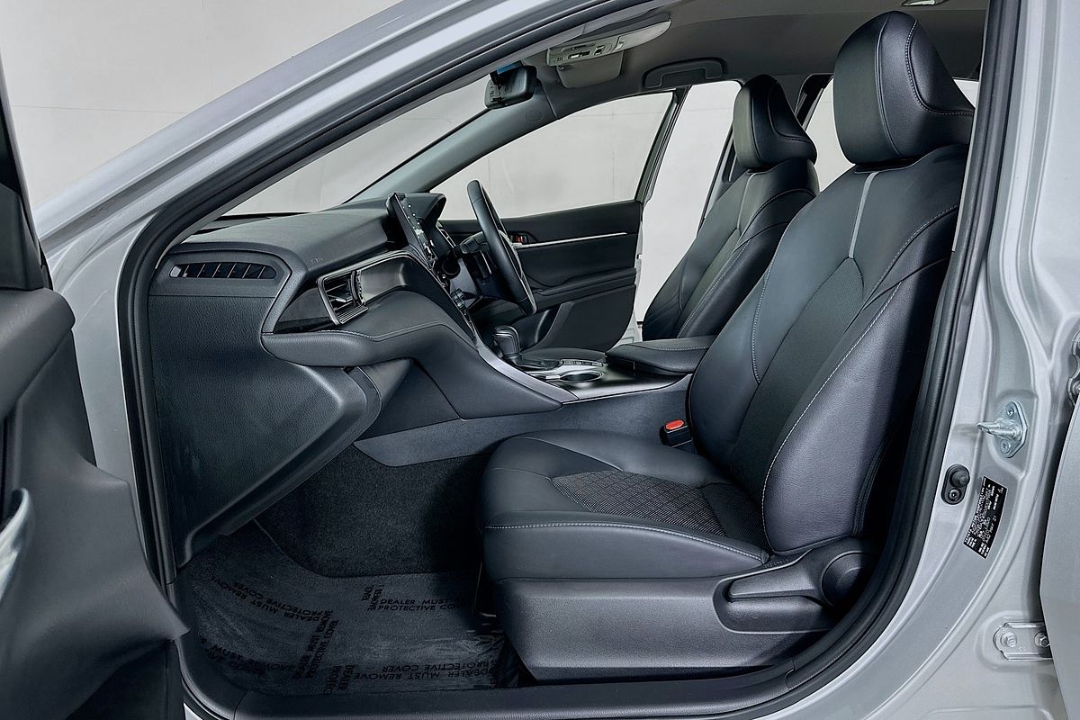2021 Toyota CAMRY SX HYBRID AXVH70R