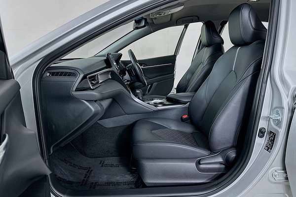 2021 Toyota CAMRY SX HYBRID AXVH70R