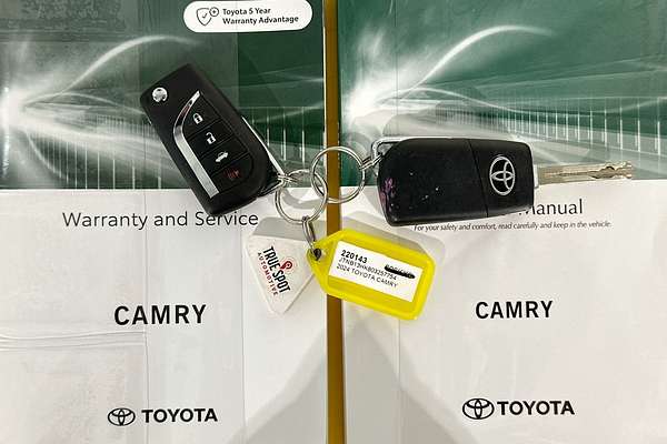 2024 Toyota Camry ASCENT AXVA70R