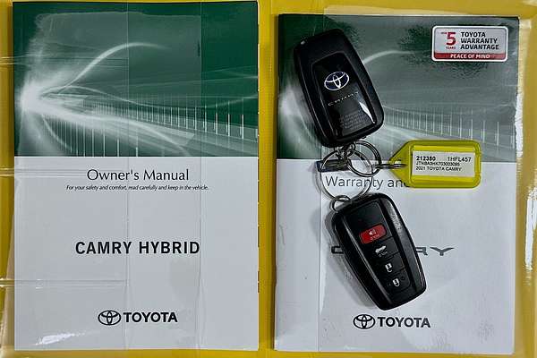 2021 Toyota CAMRY ASCENT HYBRID AXVH70R