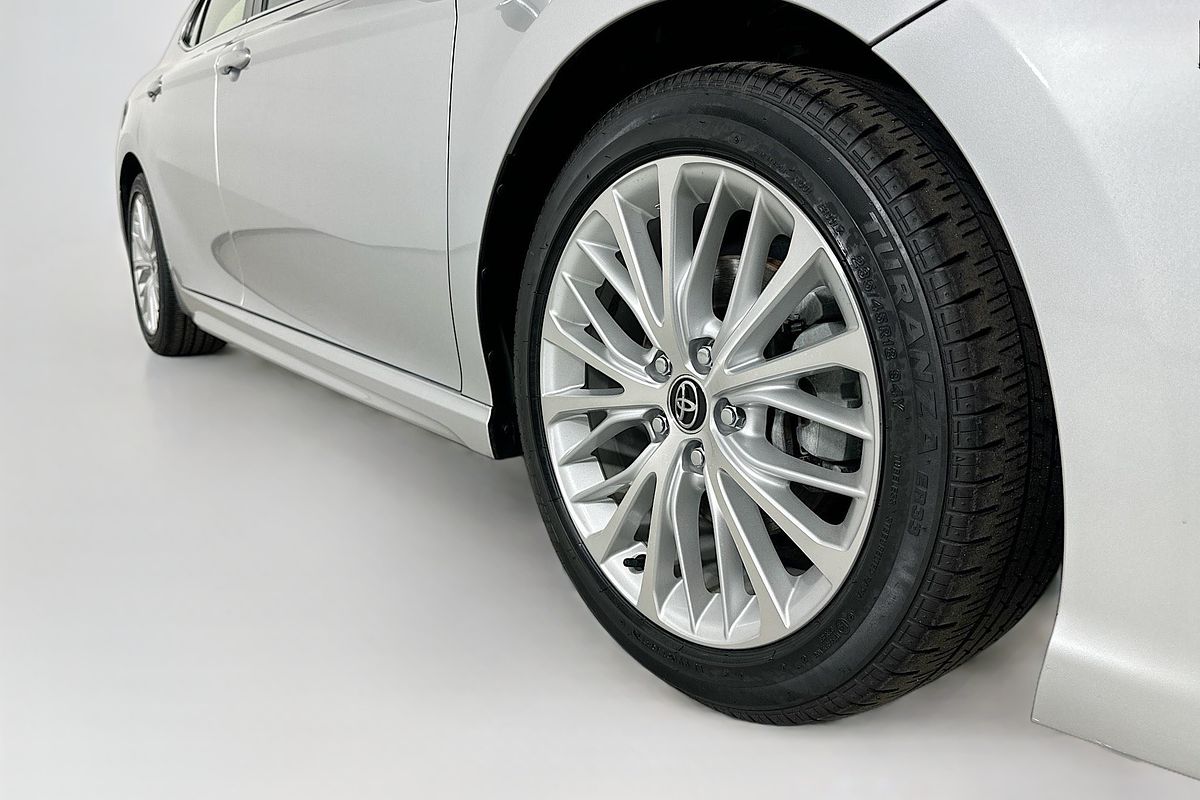 2017 Toyota CAMRY SL ASV70R