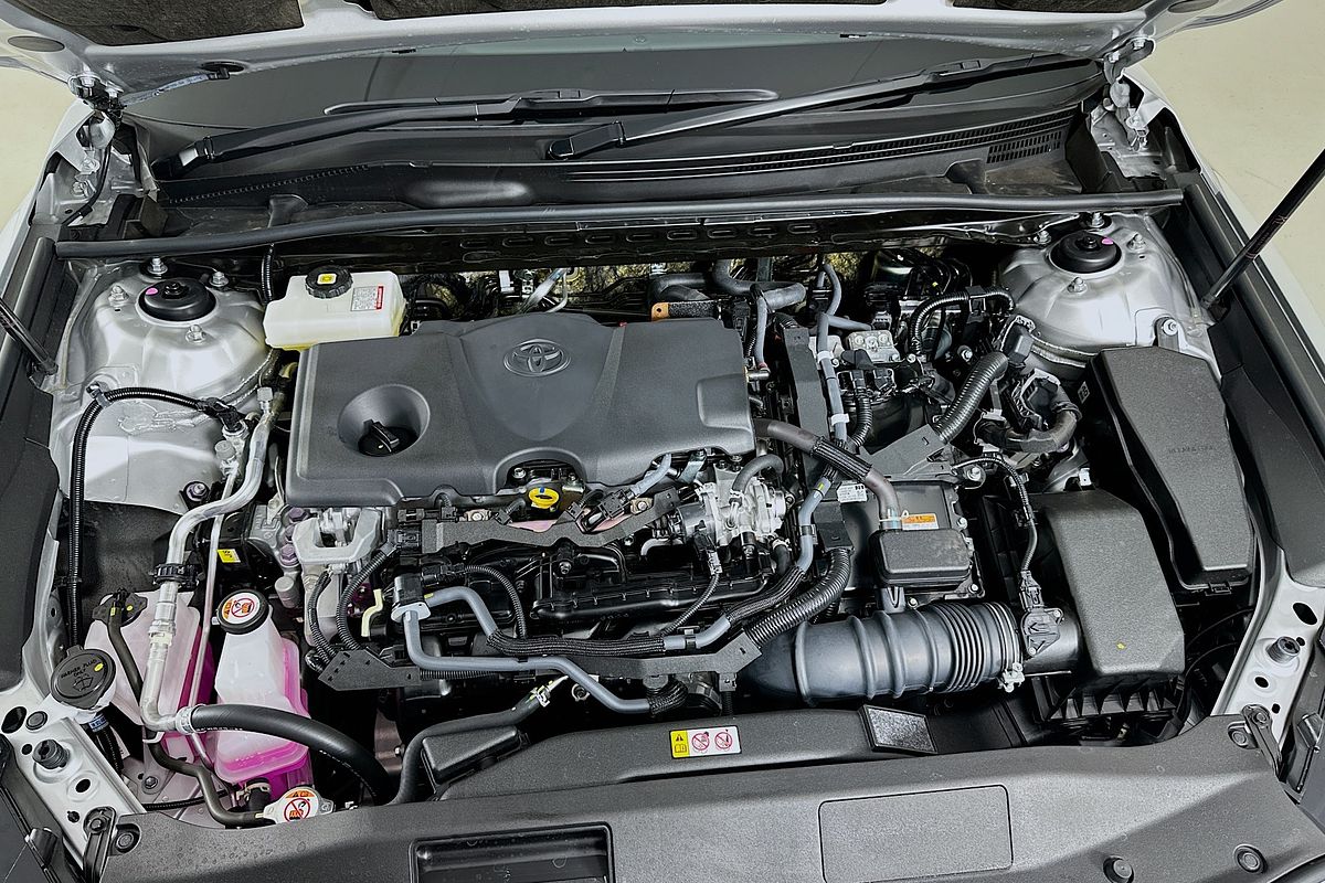 2024 Toyota CAMRY SX HYBRID AXVH70R