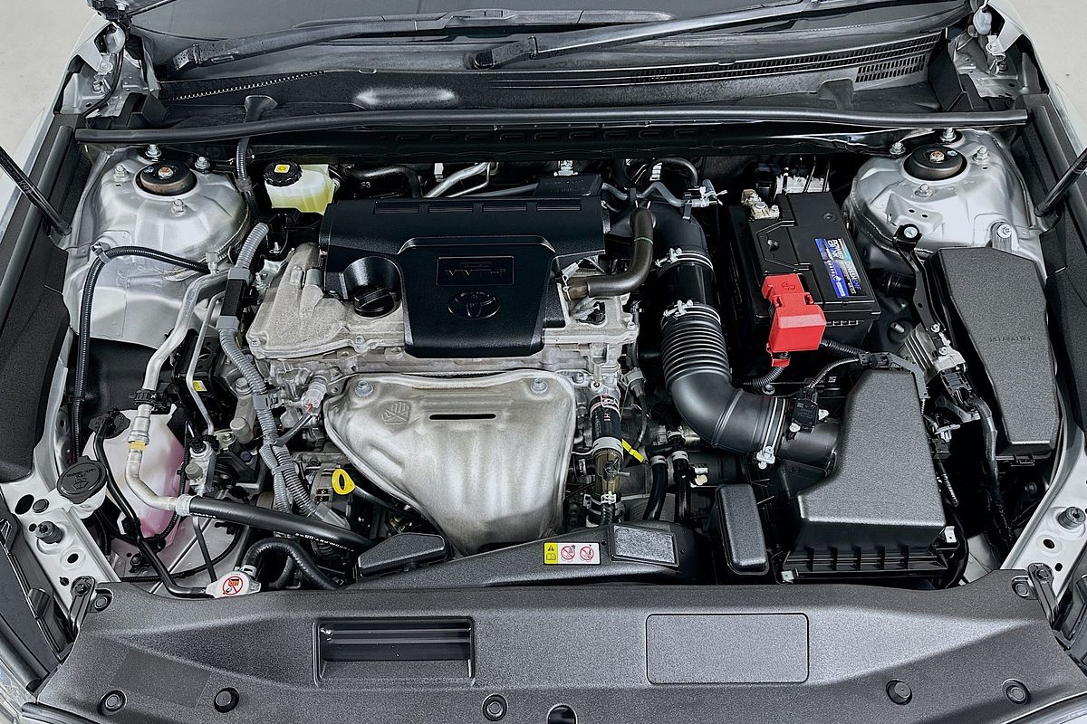 2017 Toyota CAMRY SL ASV70R