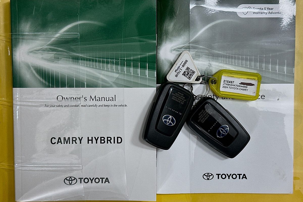 2024 Toyota CAMRY SX HYBRID AXVH70R