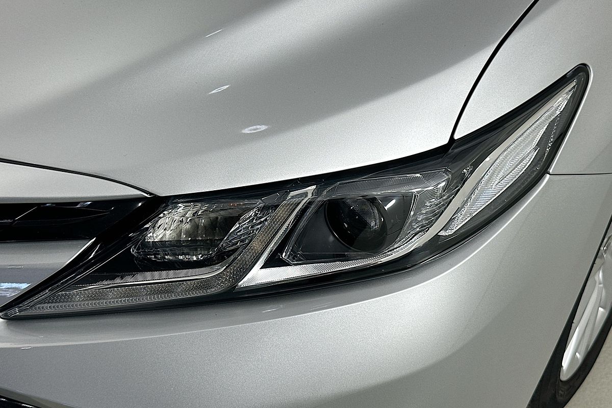 2020 Toyota CAMRY ASCENT HYBRID AXVH71R