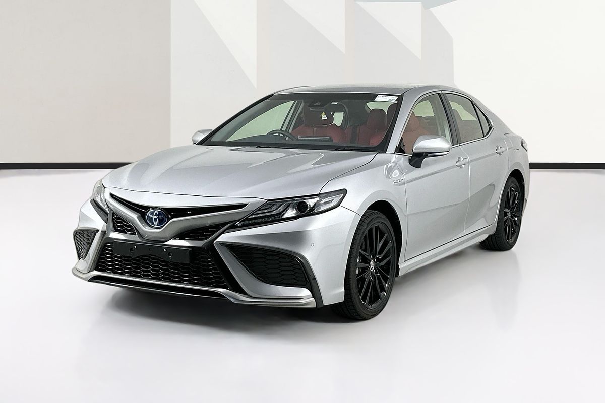 2024 Toyota CAMRY SX HYBRID AXVH70R