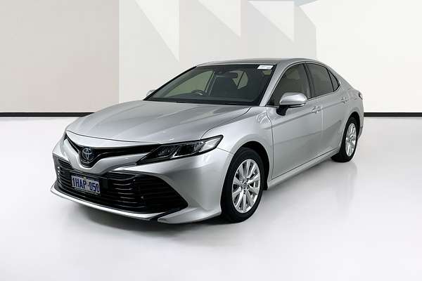 2020 Toyota CAMRY ASCENT HYBRID AXVH71R