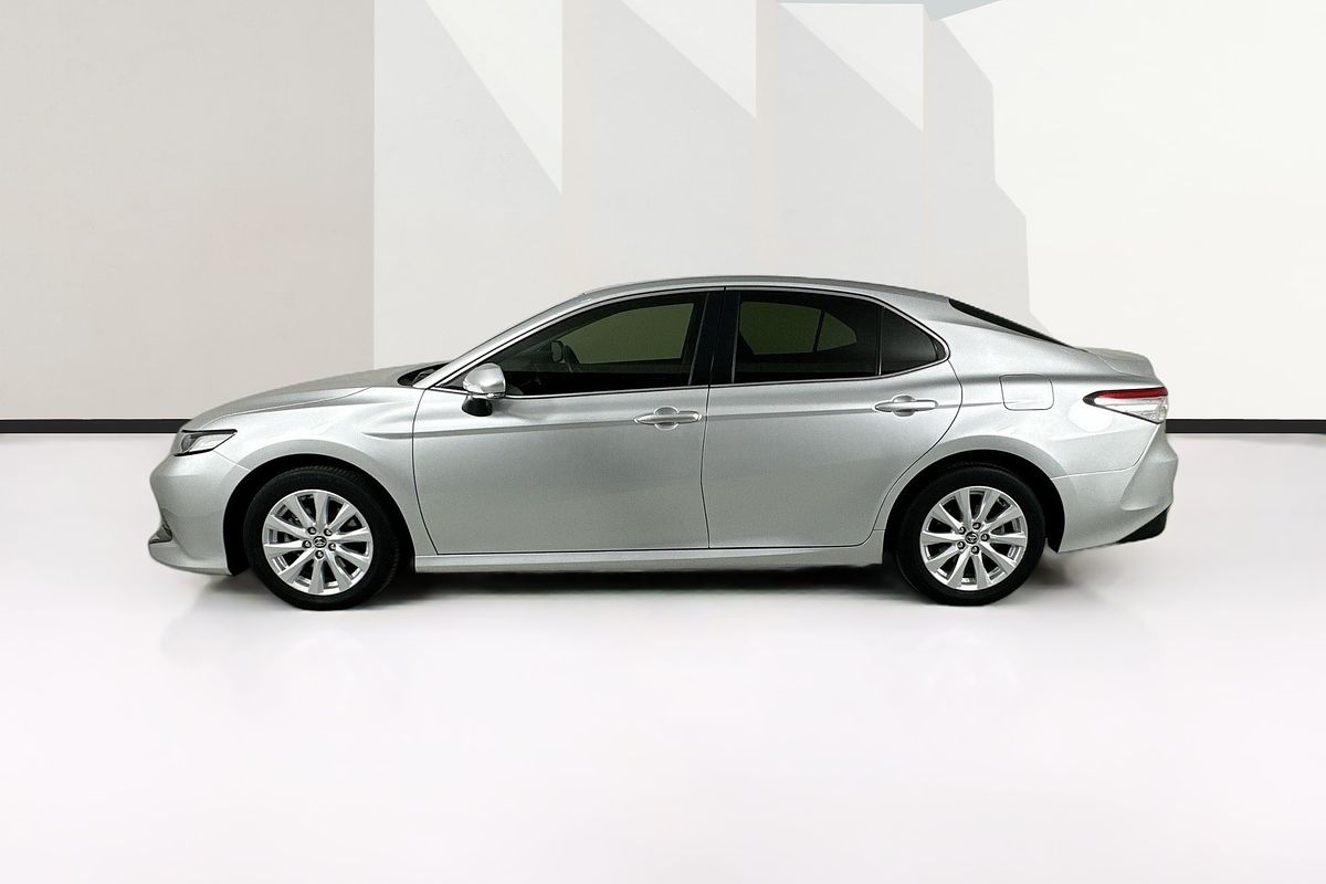 2020 Toyota CAMRY ASCENT HYBRID AXVH71R