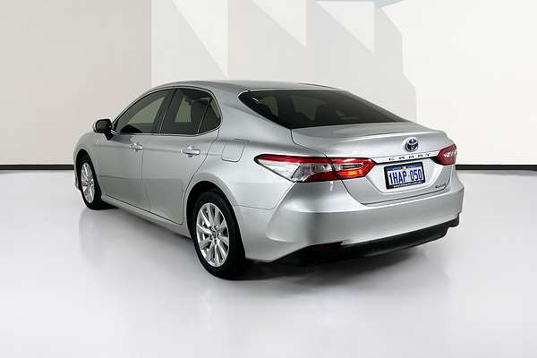 2020 Toyota CAMRY ASCENT HYBRID AXVH71R