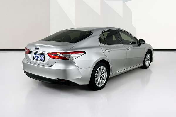 2020 Toyota CAMRY ASCENT HYBRID AXVH71R
