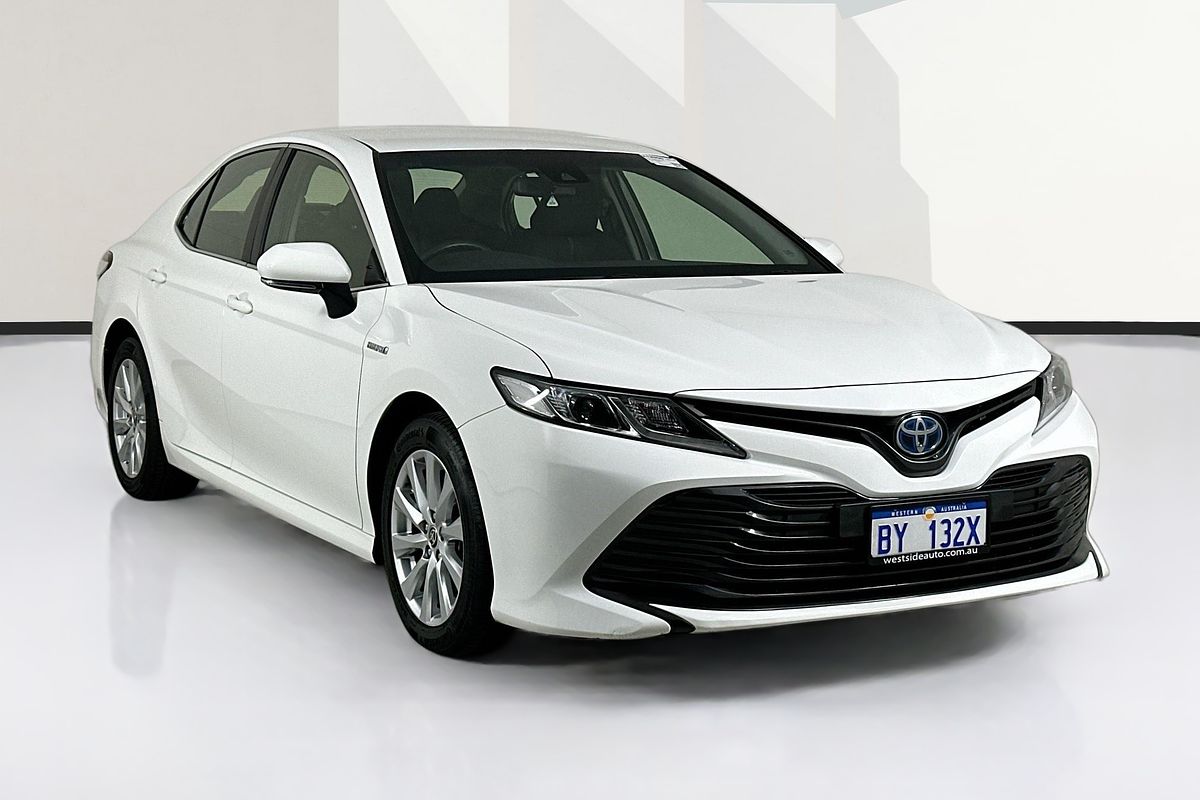 2020 Toyota CAMRY ASCENT HYBRID AXVH71R