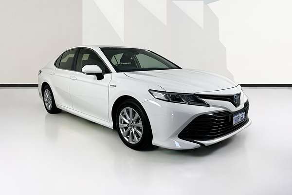 2020 Toyota CAMRY Ascent AXVH70R