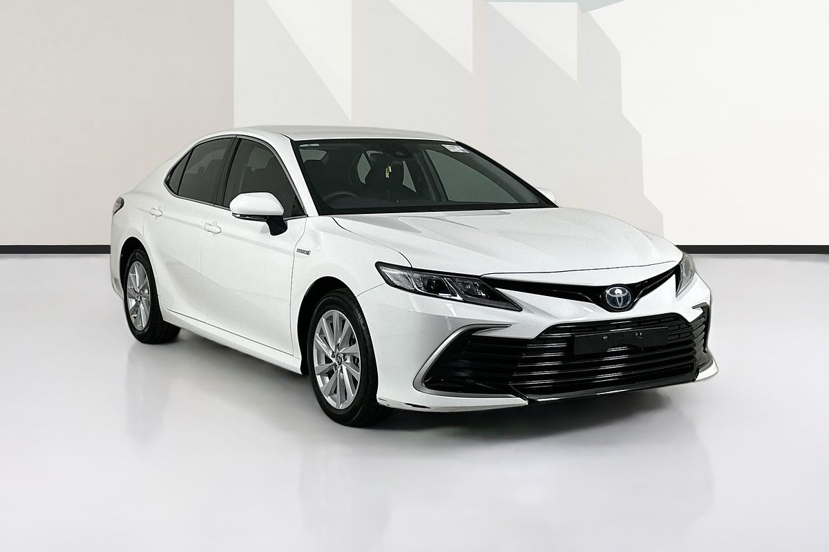 2022 Toyota CAMRY ASCENT HYBRID AXHV70R