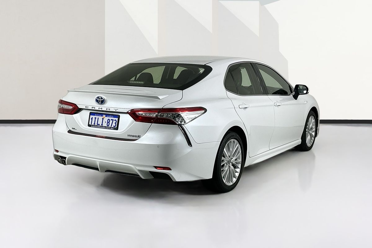 2019 Toyota CAMRY SL HYBRID AXVH71R