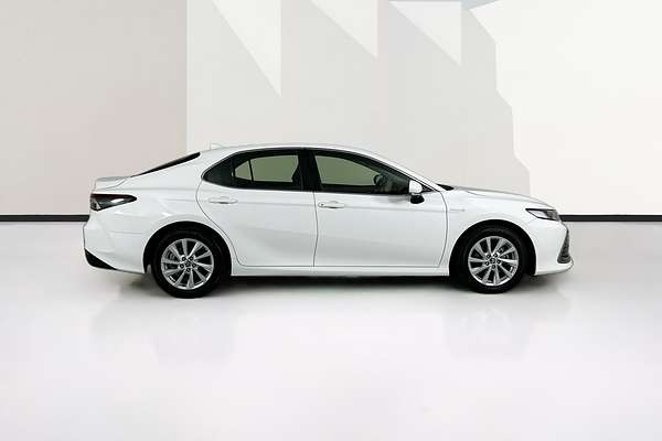 2023 Toyota CAMRY ASCENT HYBRID AXHV70R