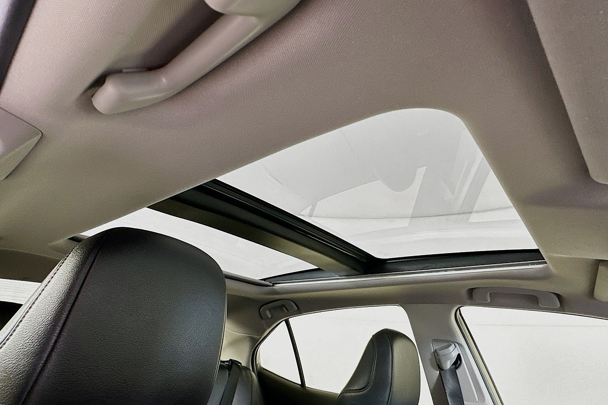 2020 Toyota Camry SL ASV70R
