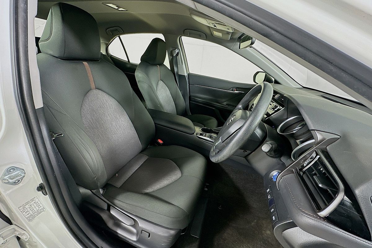 2020 Toyota Camry ASCENT HYBRID AXVH70R